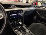Volkswagen Passat 2021 Punainen