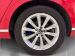 Volkswagen Passat 2021 Punainen