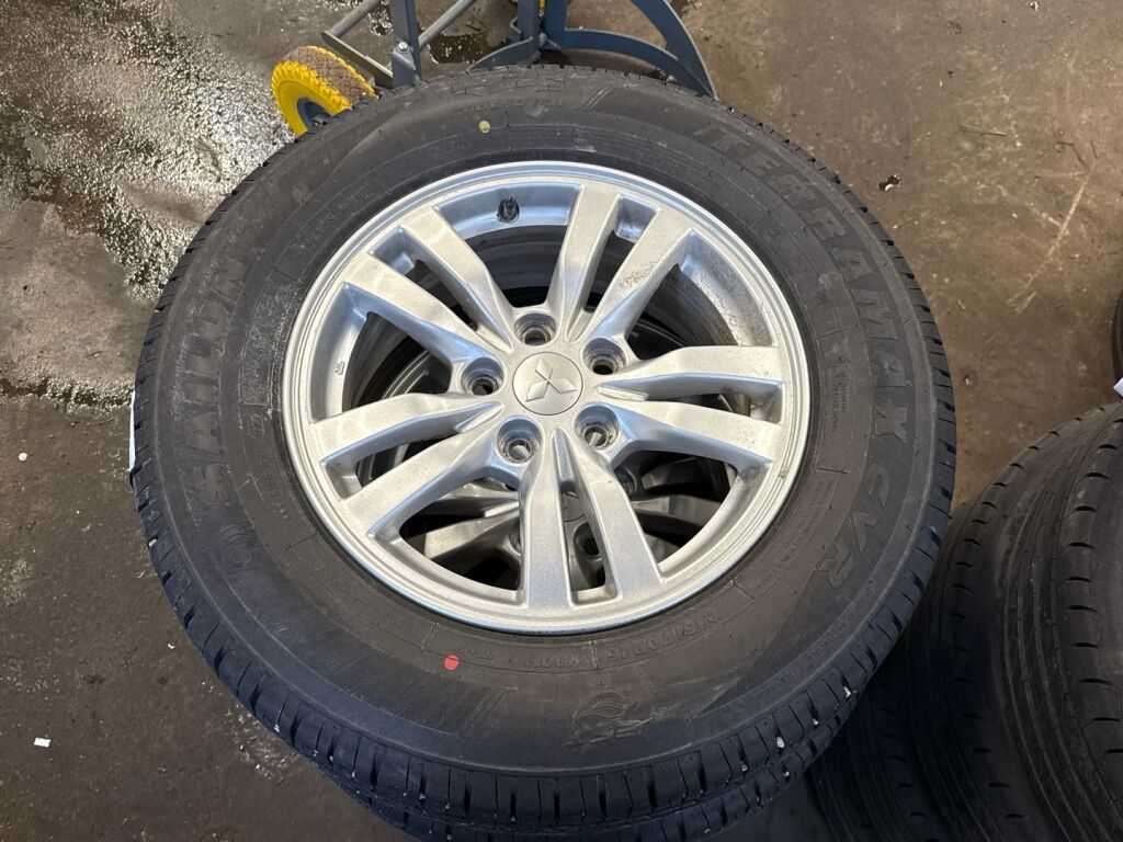 Mitsubishi Outlander PHEV 2019 Harmaa