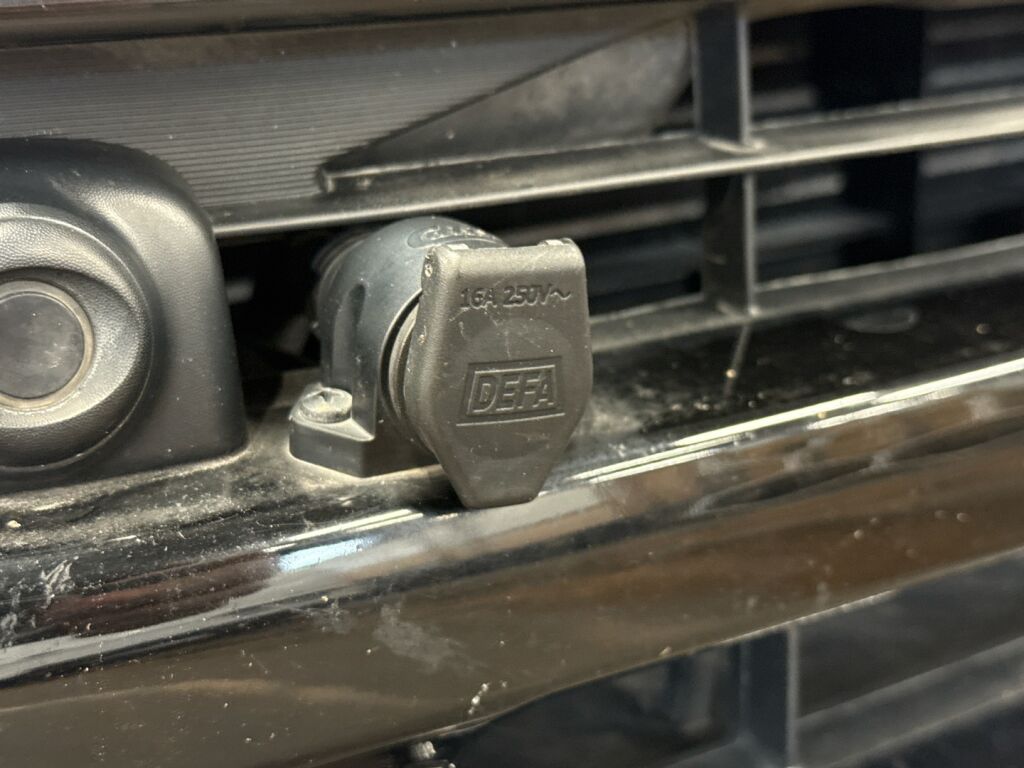 Mitsubishi Outlander PHEV 2019 Harmaa