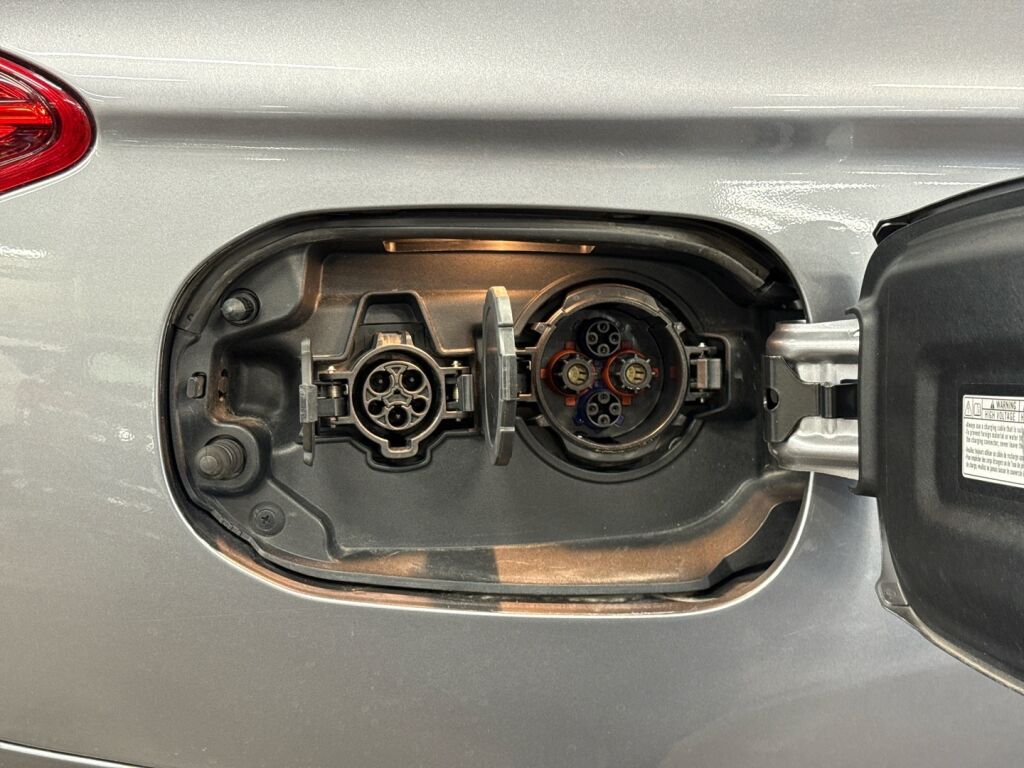 Mitsubishi Outlander PHEV 2019 Harmaa