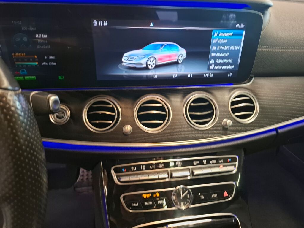 Mercedes-Benz E 2017 Musta
