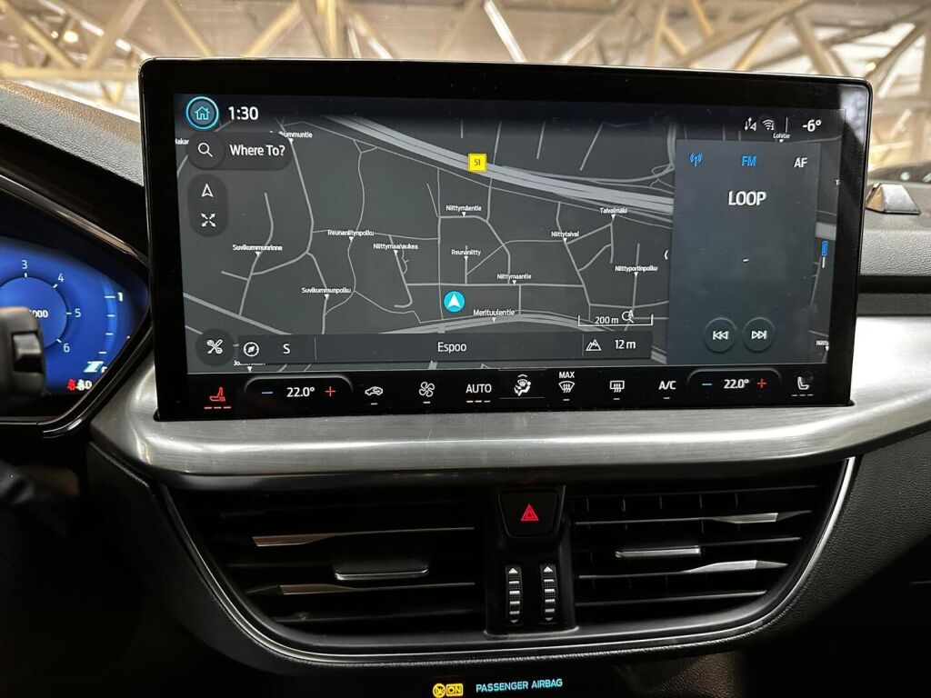 Ford Focus 2022 Valkoinen