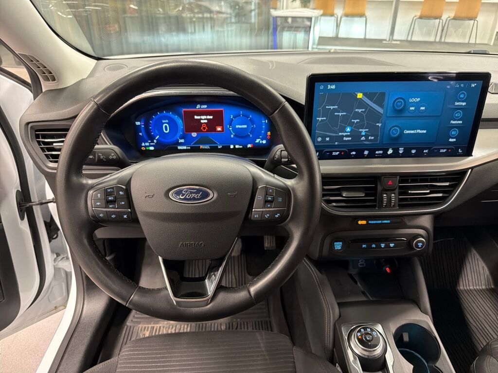 Ford Focus 2022 Valkoinen