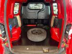 Ford Transit Courier 2022 Punainen