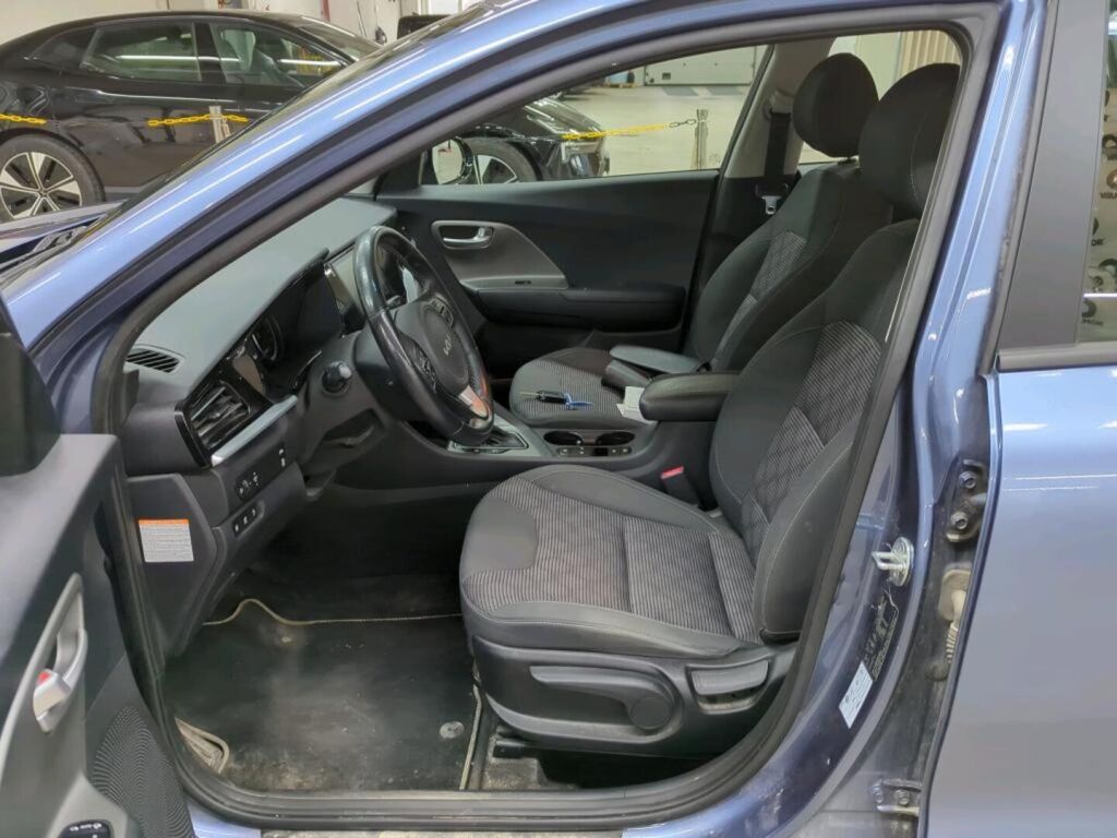 Kia Niro 2022 Sininen