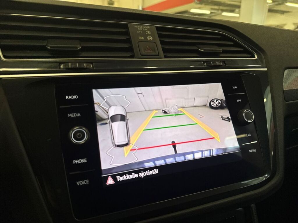 Volkswagen Tiguan 2022 Harmaa