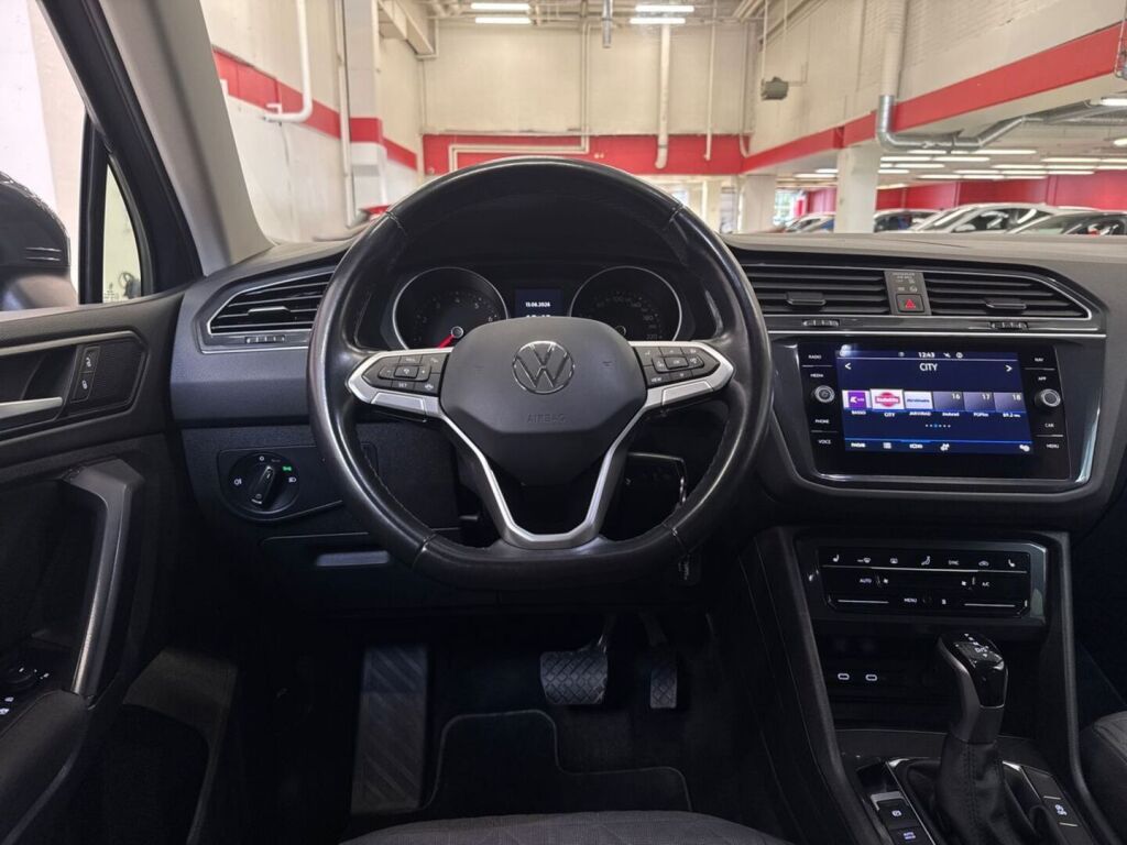 Volkswagen Tiguan 2022 Harmaa