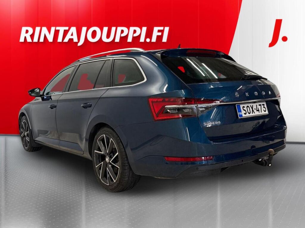 Skoda Superb 2022 Sininen