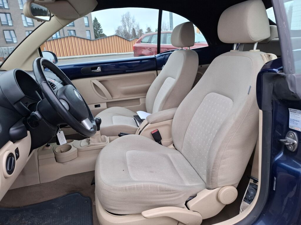 Volkswagen New Beetle 2007 Sininen