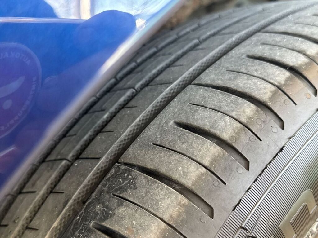 Volkswagen New Beetle 2007 Sininen