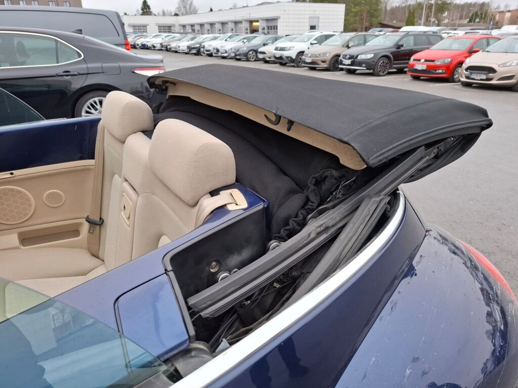 Volkswagen New Beetle 2007 Sininen