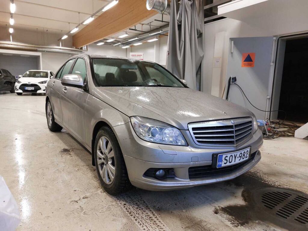 Mercedes-Benz C 2008 Harmaa
