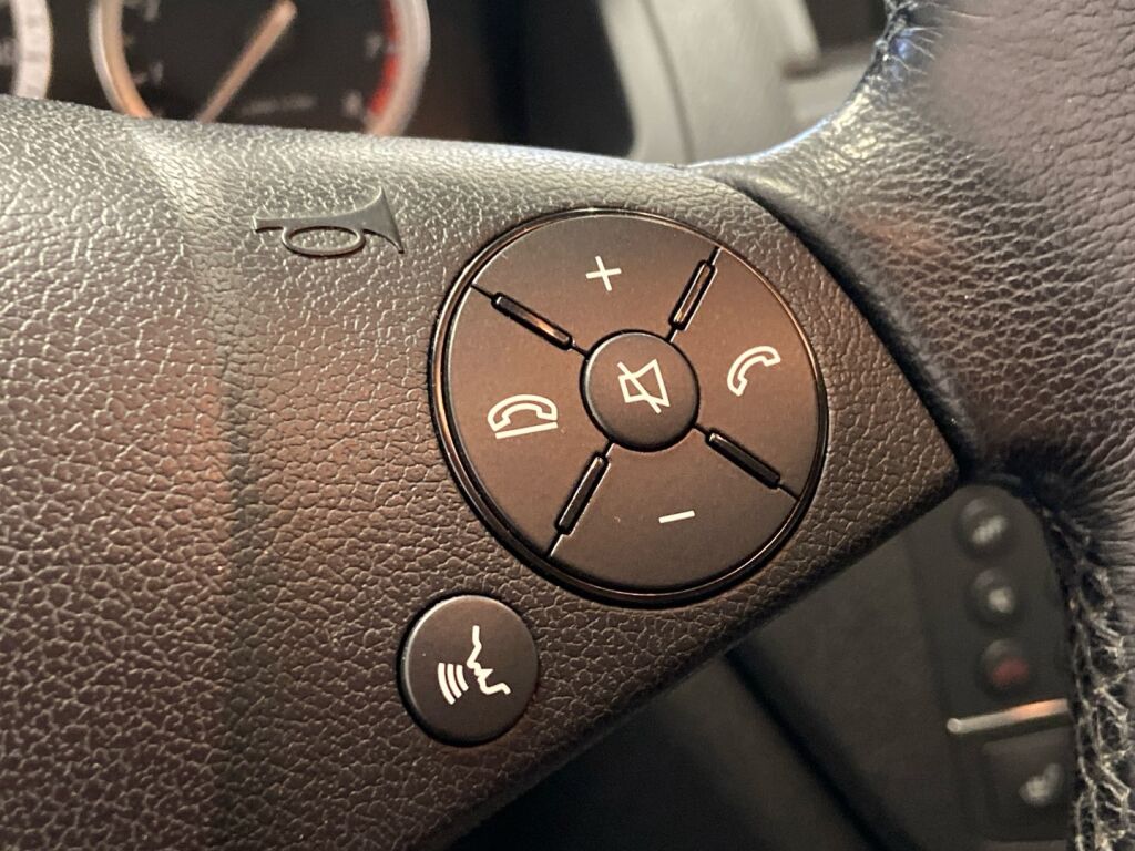 Mercedes-Benz C 2008 Harmaa