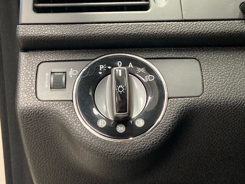 Mercedes-Benz C 2008 Harmaa