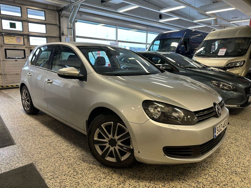 Volkswagen Golf 2010 Harmaa