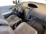 Toyota Yaris 2010 Harmaa