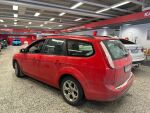 Ford Focus 2010 Punainen