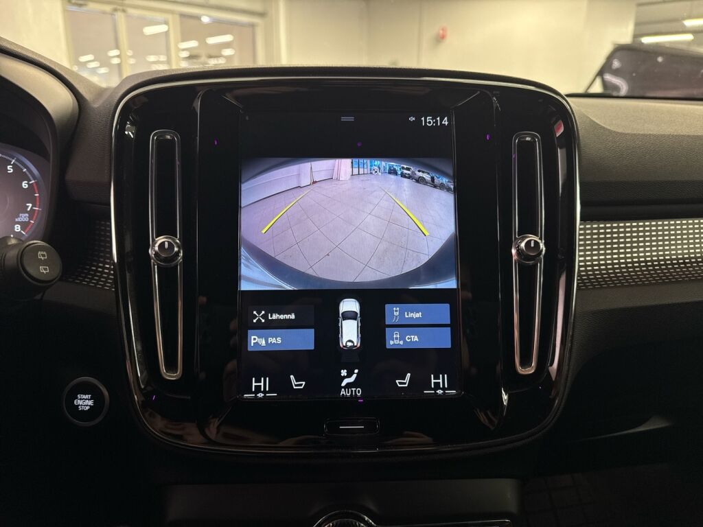 Volvo XC40 2021 Valkoinen