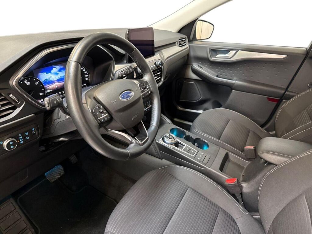 Ford Kuga 2021 Sininen