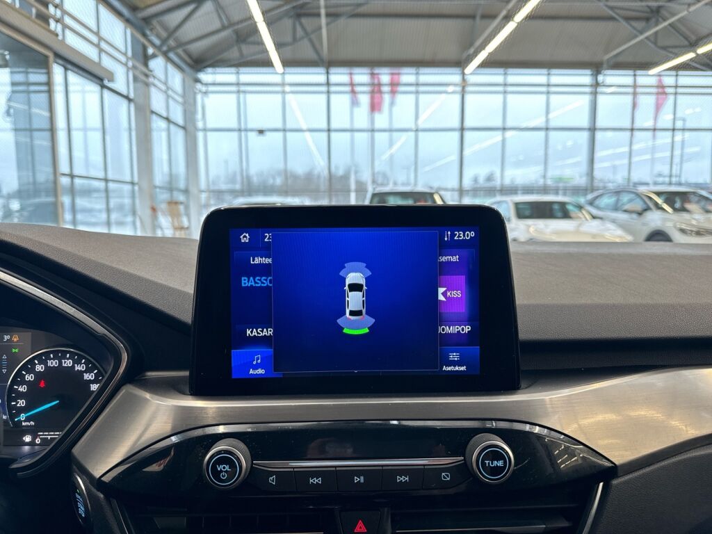 Ford Kuga 2021 Harmaa