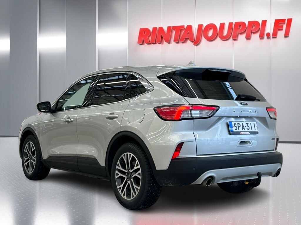 Ford Kuga 2021 Harmaa