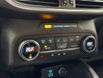 Ford Kuga 2021 Harmaa