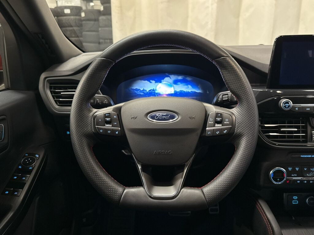Ford Kuga 2020 Oranssi