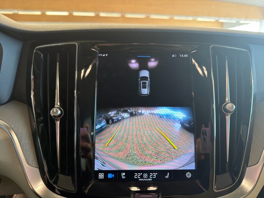 Volvo V60 2023 Harmaa