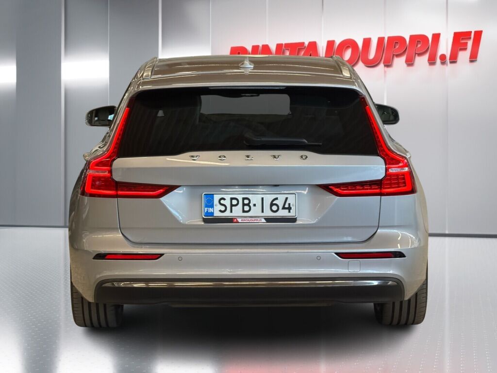 Volvo V60 2023 Harmaa