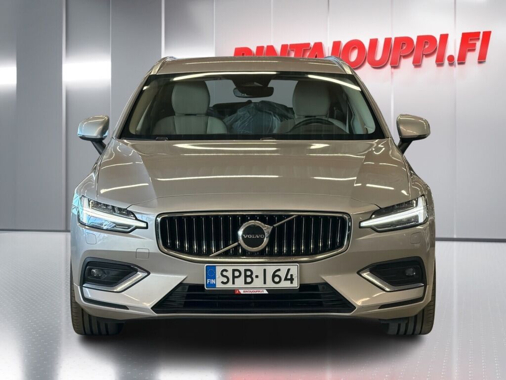 Volvo V60 2023 Harmaa