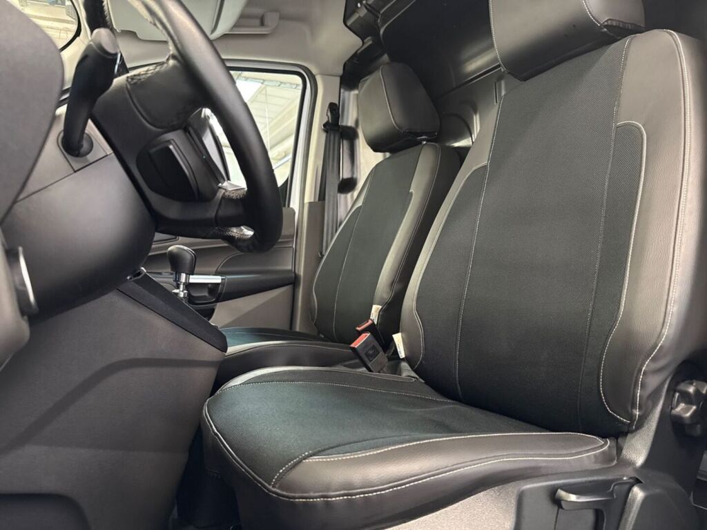 Ford Transit Connect 2023 Valkoinen