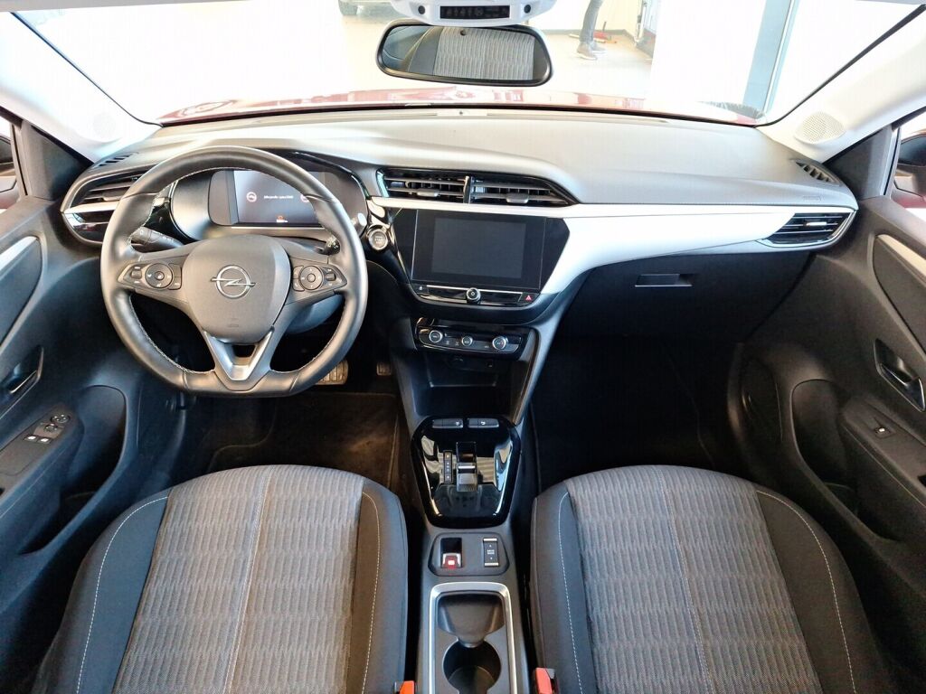 Opel Corsa-e 2023 Punainen