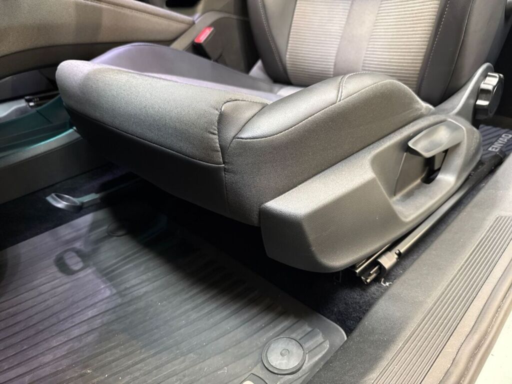 Skoda Enyaq 2023 Vihreä
