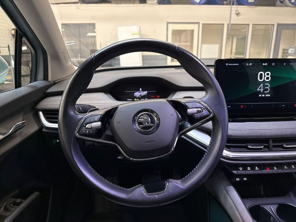Skoda Enyaq 2023 Vihreä