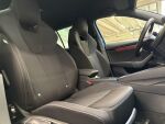 Skoda Octavia 2023 Sininen