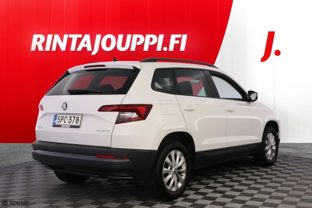 Skoda Karoq 2019 Valkoinen