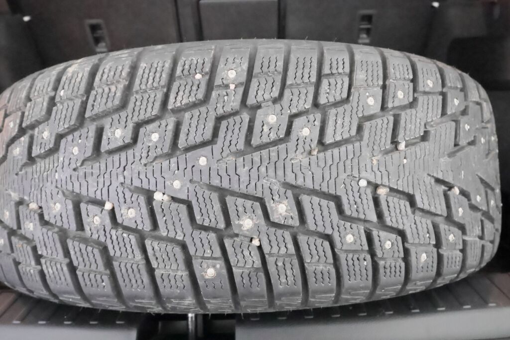 Skoda Karoq 2019 Valkoinen