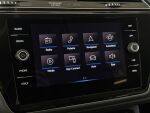 Volkswagen Touran 2023 Harmaa