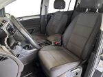 Volkswagen Touran 2023 Harmaa