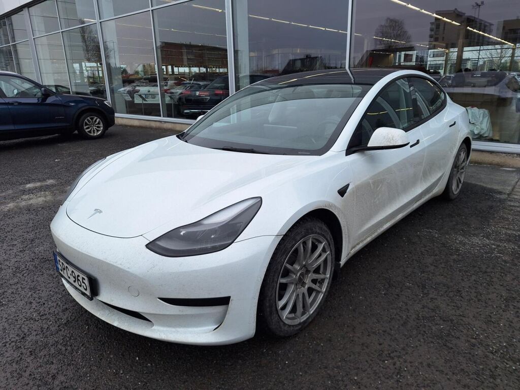 Tesla Model 3 2021 Valkoinen