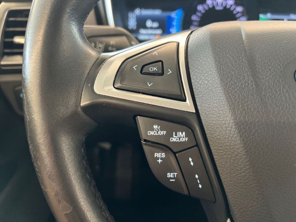 Ford Mondeo 2020 Musta