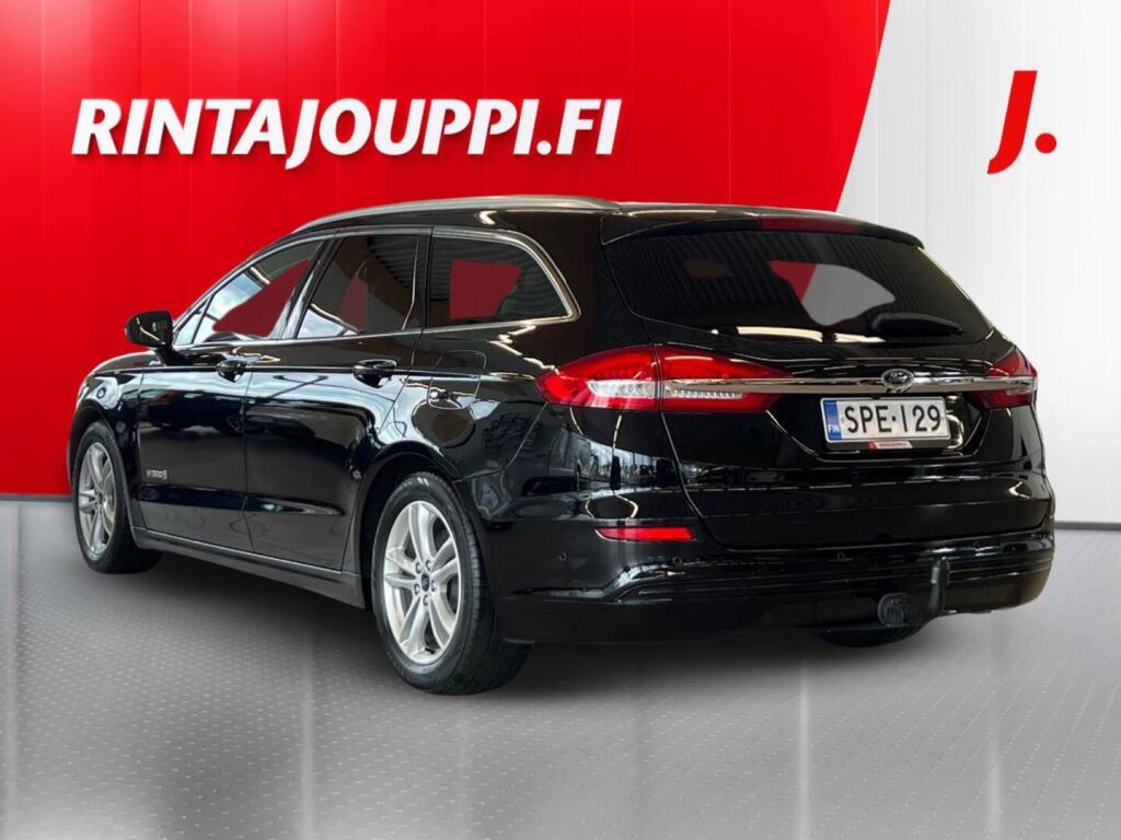 Ford Mondeo 2020 Musta