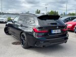 BMW 330 2021 Musta