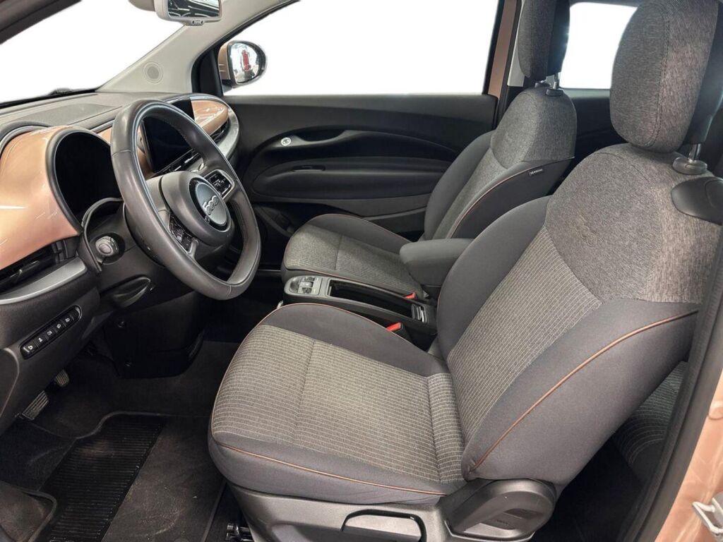 Fiat 500e 2021 Ruskea (beige)
