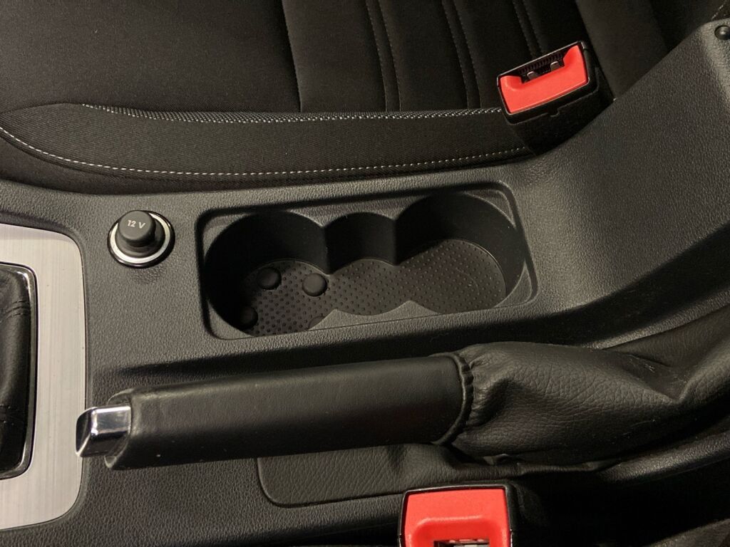 Skoda Octavia 2020 Musta