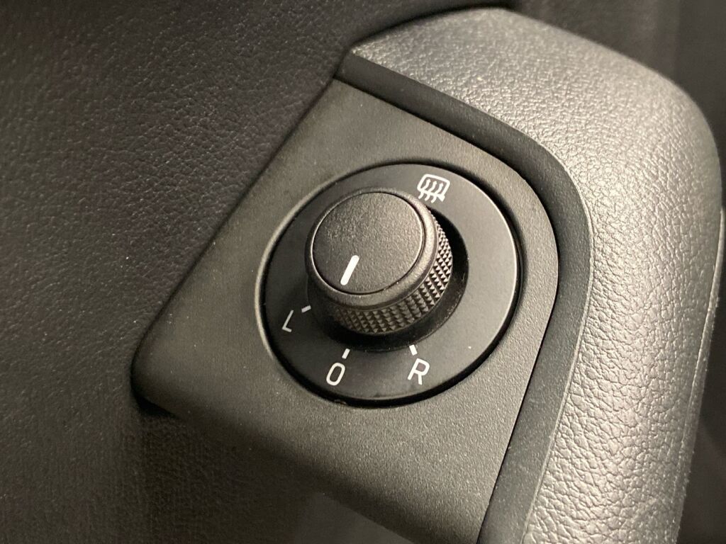 Skoda Octavia 2020 Musta