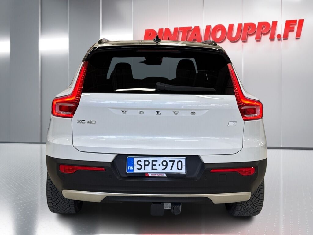Volvo XC40 2021 Valkoinen