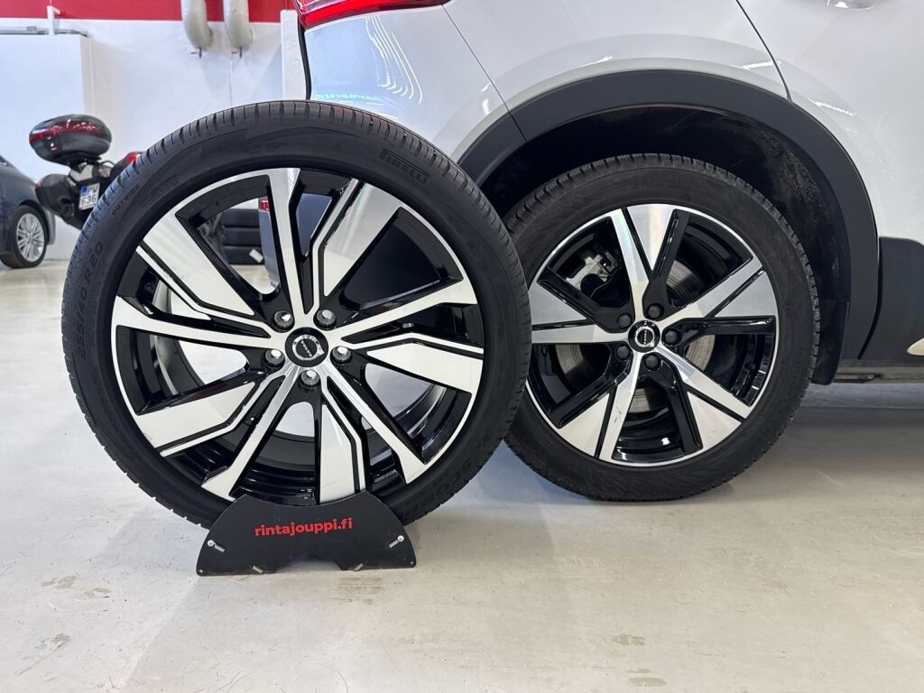 Volvo XC40 2021 Valkoinen