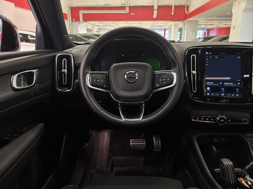Volvo XC40 2021 Valkoinen
